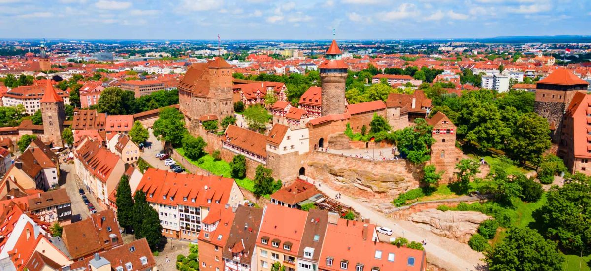 Nürnberger Burg mit Altstadt – Standort der Adojo Online-Marketing-Agentur für digitales Wachstum in Franken
